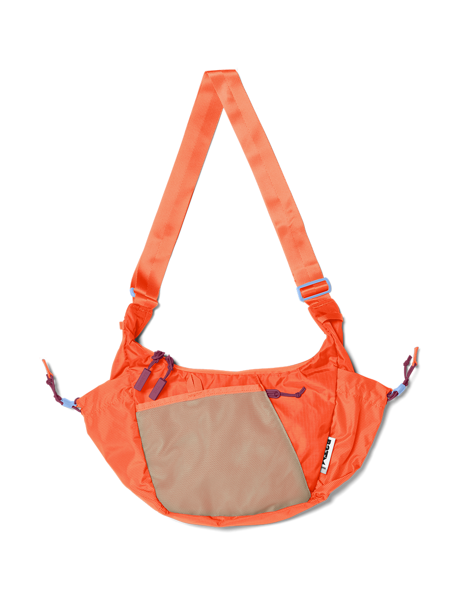 Final Few: Crescent Crossbody (4.7L)