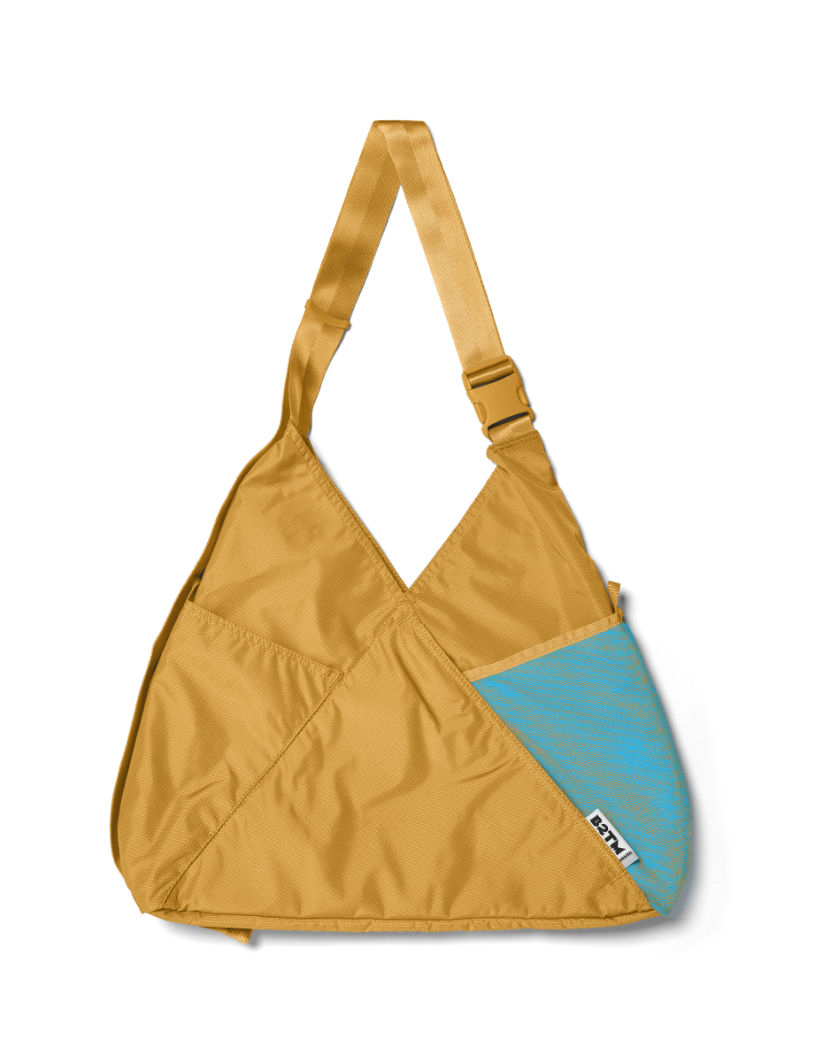 Final Few: Triangle Tote (18L)