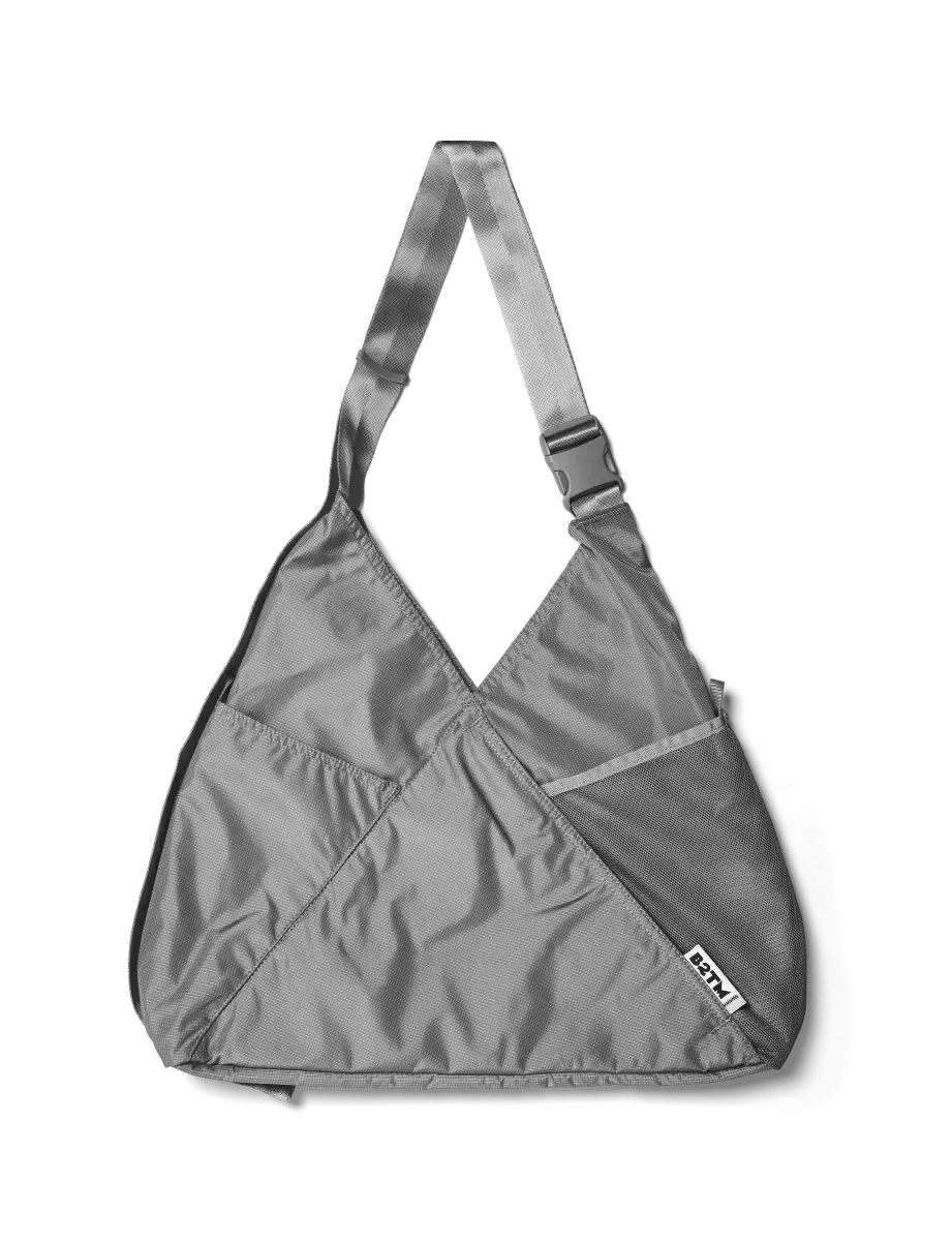 Mystery Triangle Tote (18L)