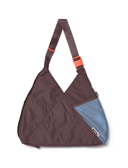 Final Few: Triangle Tote (18L)