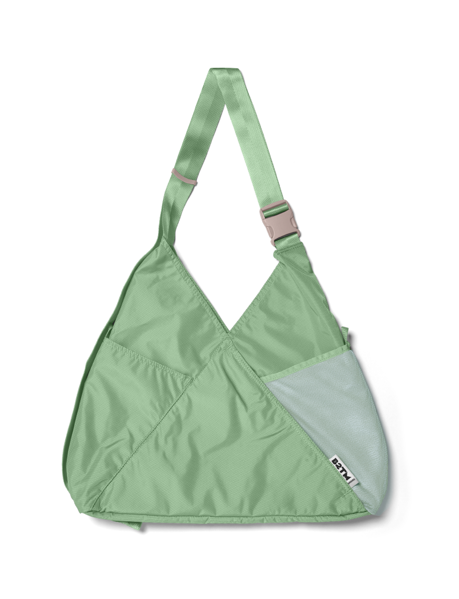Final Few: Triangle Tote (18L)
