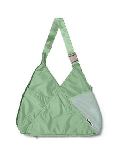 Final Few: Triangle Tote (18L)